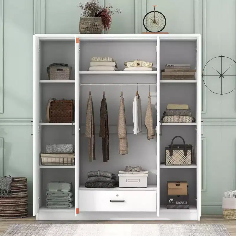 Armoire 4 portes en bois avec tringle à vêtements