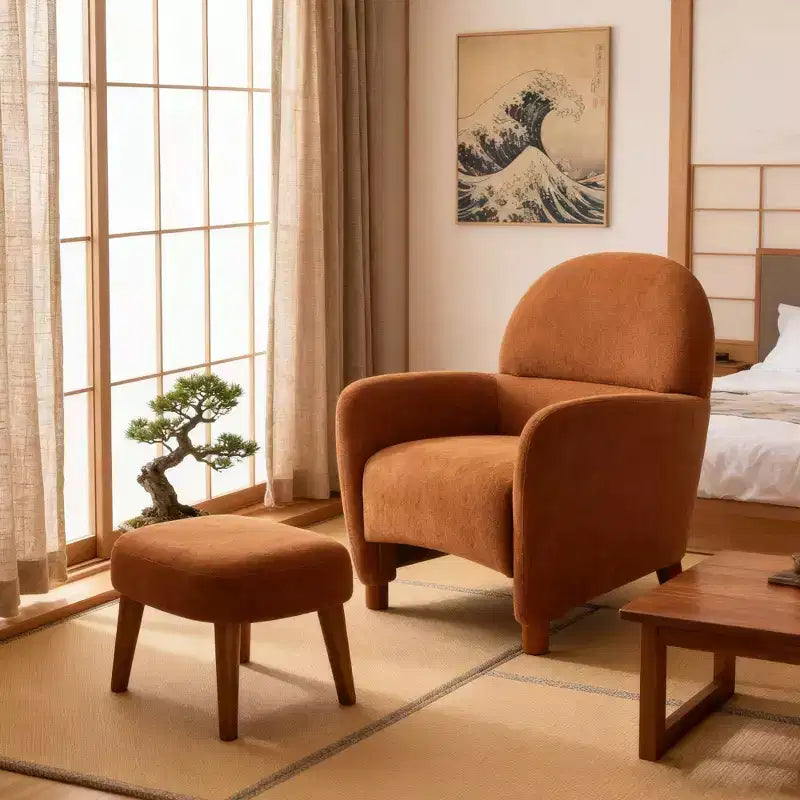 Chaise rembourrée en tissu de loisirs avec pouf
