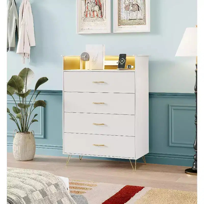 Commode avec station de charge Commode haute en bois à 4 tiroirs Grand meuble de rangement