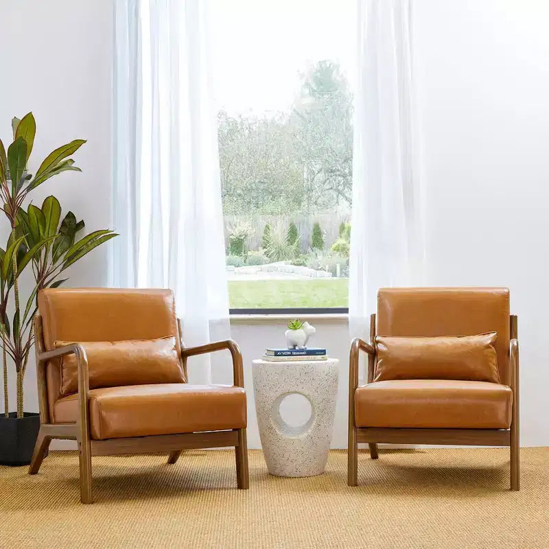 Fauteuil d'appoint en similicuir avec accoudoirs, cadre en bois d'hévéa couleur noyer