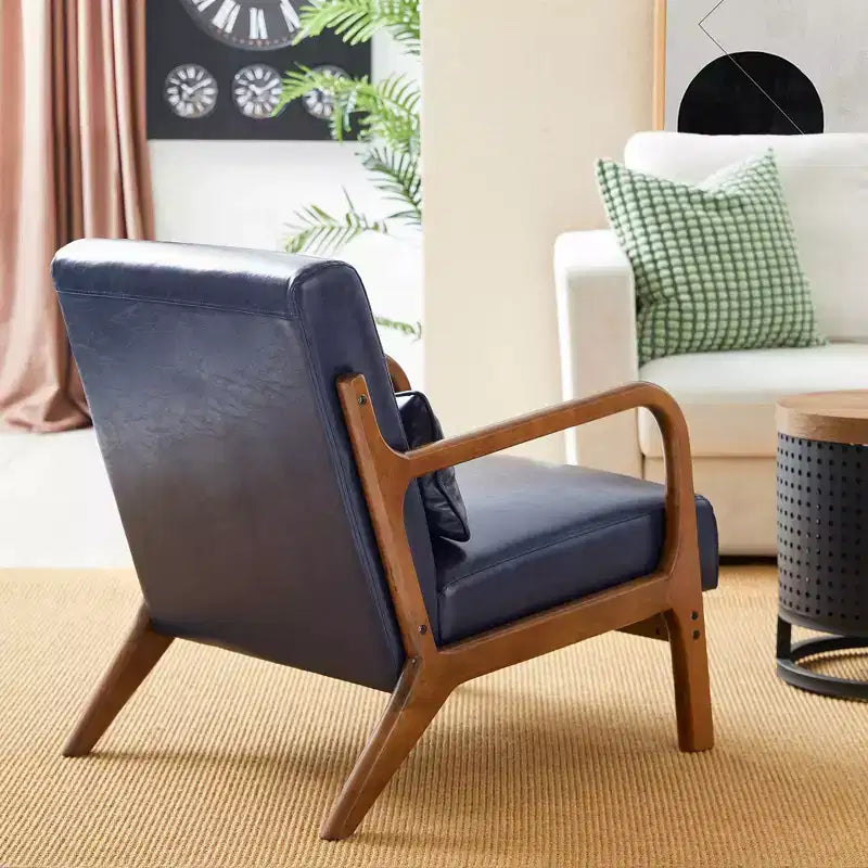Fauteuil d'appoint en similicuir avec accoudoirs, cadre en bois d'hévéa couleur noyer